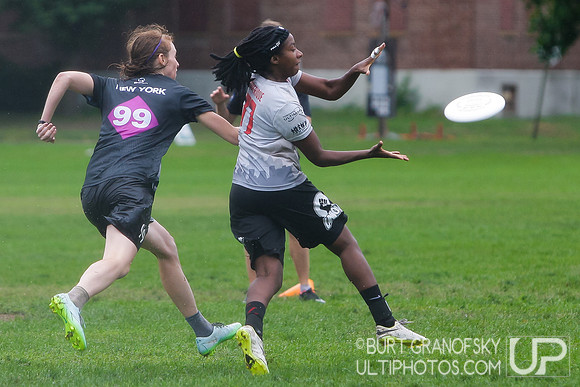 Sunday - Mixed Round 1 - 2016 USAU Northeast Regionals