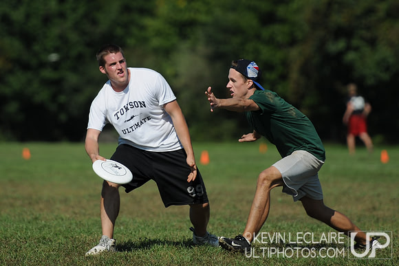 Hucks off the Hilltop -- Saturday Round 4 photo