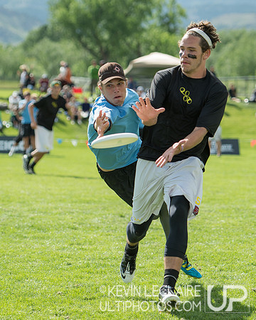 2012 USAU D-I College Championships Sunday Action