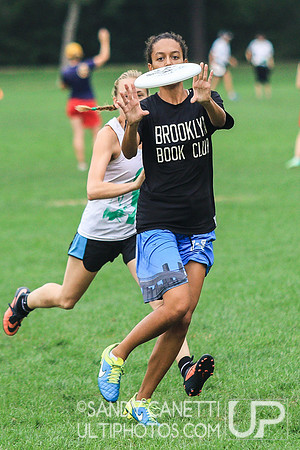 Sunday Action - 2016 USAU Northeast Regionals