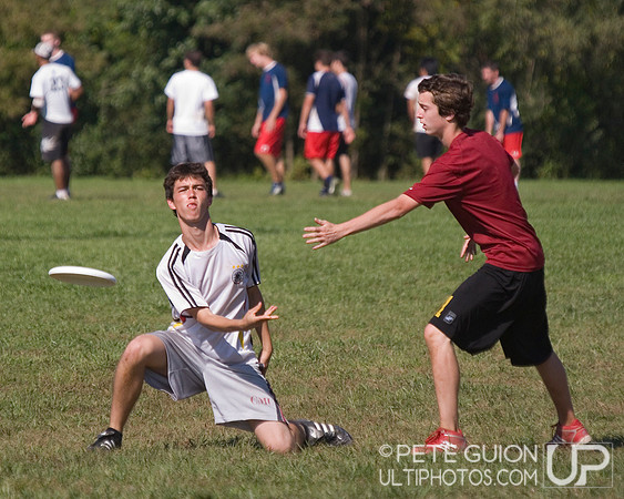 Sunday Final Round Action -- 2011 Hucks off the Hilltop