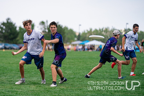 Pool play at 2024 USAU Youth Club Championship