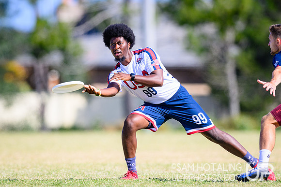 Power-pool play during World Ultimate Championships at Runaway Bay Precinct
