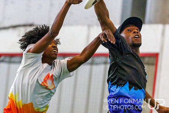 Action from The Con10enT Tour.