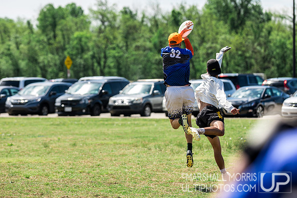 Quaterfinals & Play-in Games - South Central D-I College Regionals