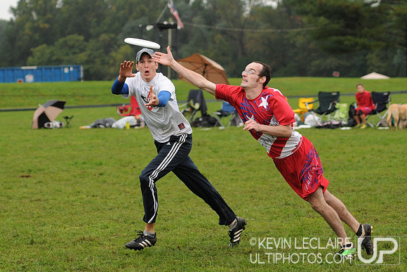 Sunday Action from 2011 Mid-Atlantic Mixed Regionals