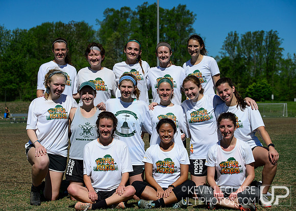 William & Mary Mother Huckers Team Photo - AC Regionals 2019 Sat