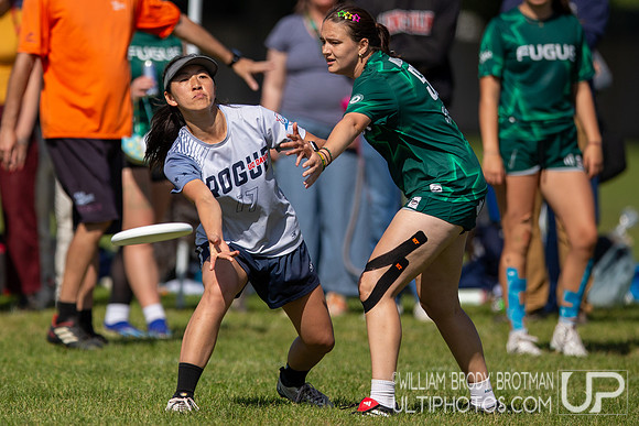 Day 2 of the USA Ultimate D-I College Championships
