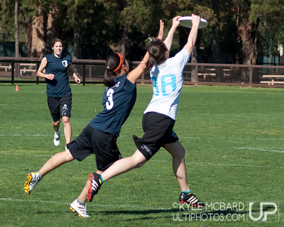 Saturday Women's action from Stanford Invite 2012