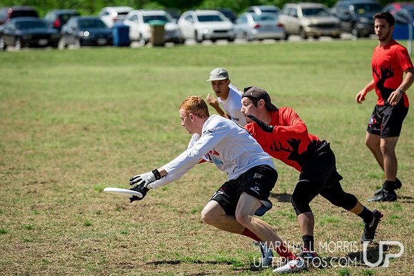 Quaterfinals & Play-in Games - USAU South Central D-I College Me