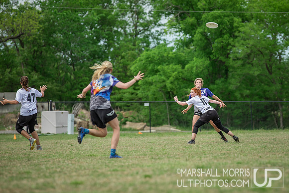 Pool Play - USAU South Central D-I College Women's Regionals