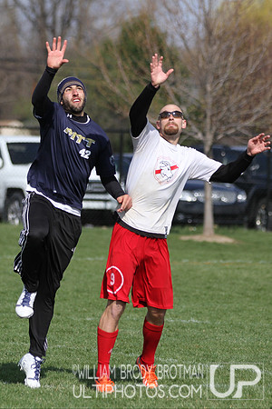 Sunday Action - USA Ultimate 2014 College Division I Ohio Valley Regional Tournament