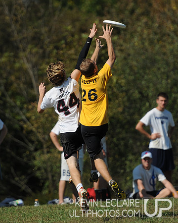 Hucks off the Hilltop -- Saturday Round 3 photos