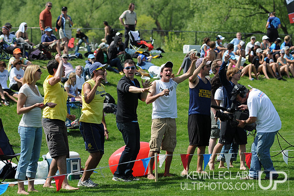 Semis - Michigan vs. Oregon - 2011 College Championships
