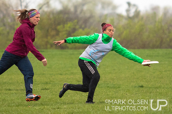 USAU Great Lakes College Regionals - D1 Womens Pool Play