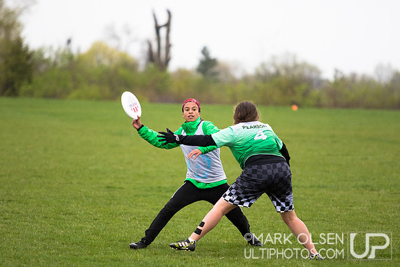 USAU Great Lakes College Regionals - D1 Womens Pool Play