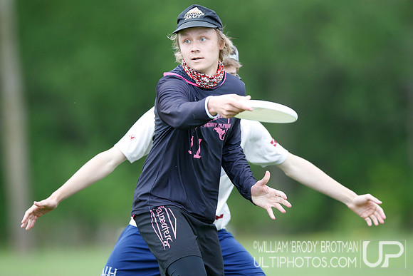 Day 1 of USA Ultimate 2022 D-III College Championships.