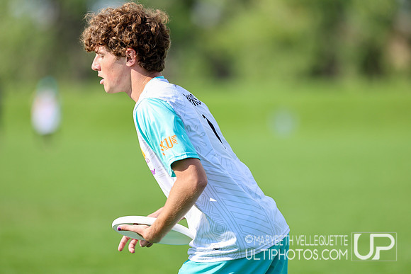 Saturday action at the USA Ultimate Youth Club Championships in