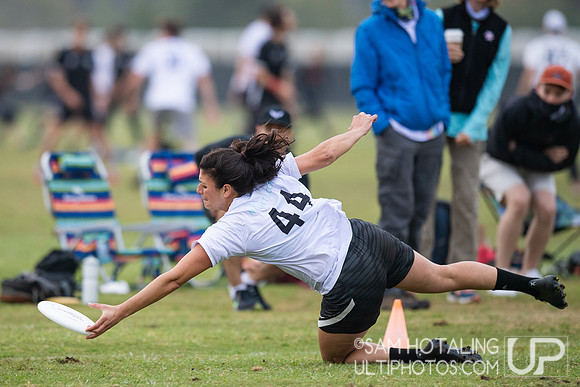 Pre-Quarters play at the USAU National Club Championships.