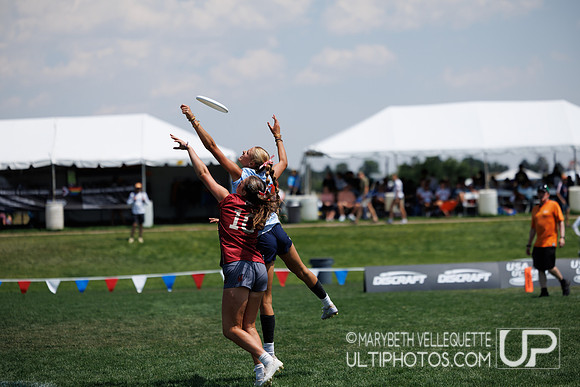Monday action at the USA Ultimate Youth Club Championships. U-20