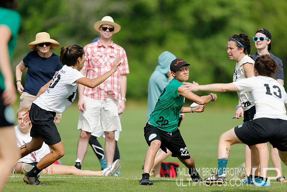 Day 1 of USA Ultimate D-III College Championships