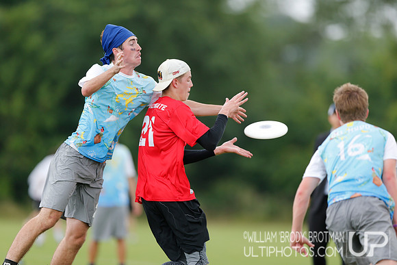 Day 1 of USA Ultimate D-III College Championships