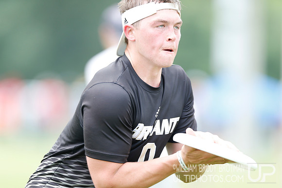 Day 1 of USA Ultimate D-III College Championships