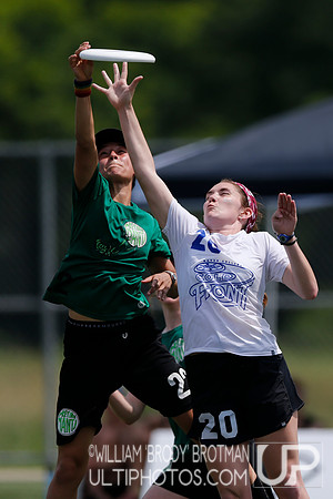 Day 2 of USA Ultimate D-III College Championships