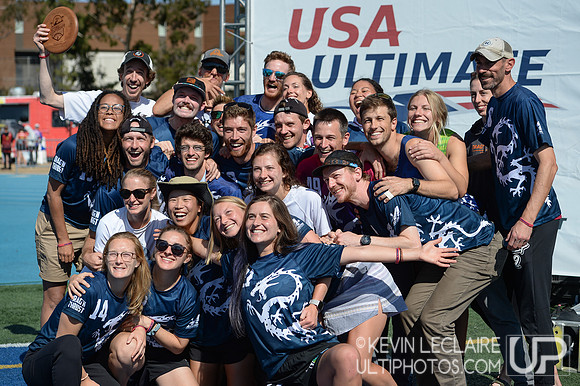 Drag'n Thrust Team Spirit Award Team Photo - USA Ultimate Club C