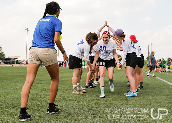 Day 2 of USA Ultimate D-III College Championships