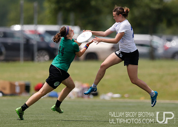 Day 2 of USA Ultimate D-III College Championships