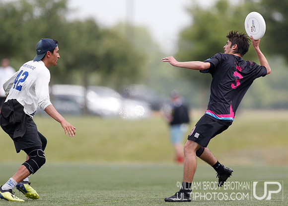 Day 2 of USA Ultimate D-III College Championships