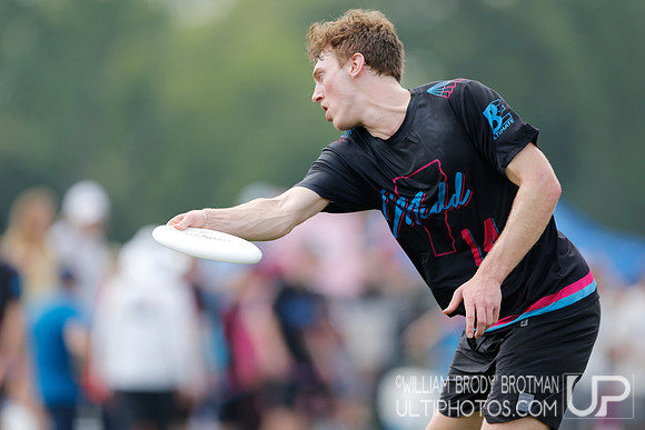 Day 2 of USA Ultimate D-III College Championships