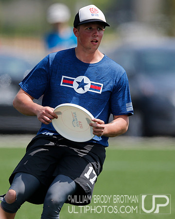 Day 2 of USA Ultimate D-III College Championships