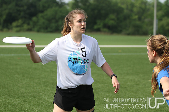 Day 2 of USA Ultimate D-III College Championships