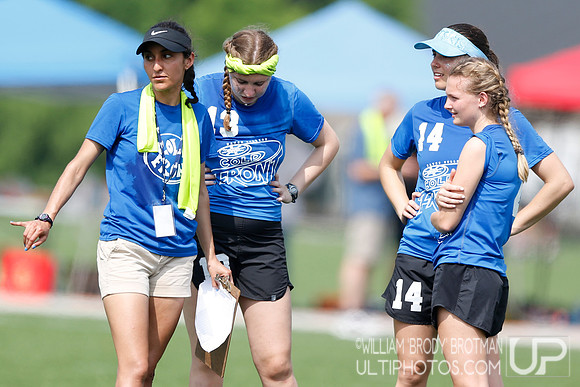 Day 2 of USA Ultimate D-III College Championships
