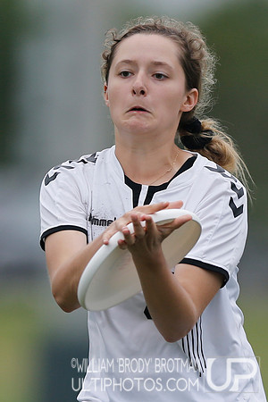 Day 2 of USA Ultimate D-III College Championships