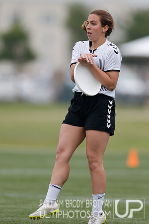 Day 2 of USA Ultimate D-III College Championships
