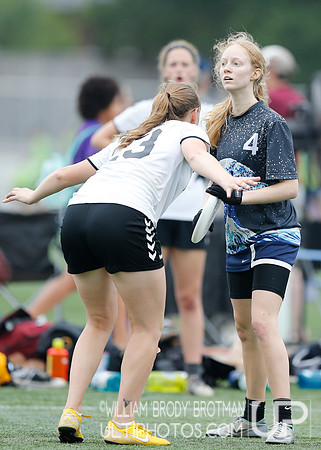 Day 2 of USA Ultimate D-III College Championships