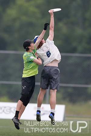 Day 2 of USA Ultimate D-III College Championships