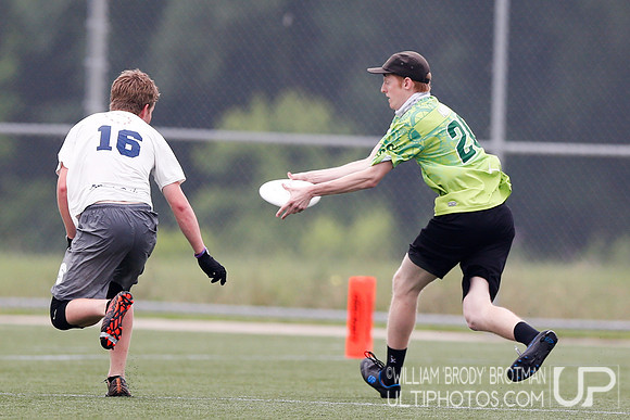 Day 2 of USA Ultimate D-III College Championships
