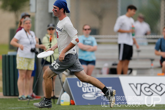 Day 2 of USA Ultimate D-III College Championships