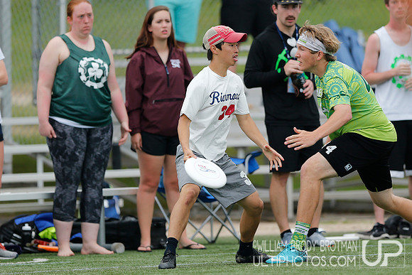 Day 2 of USA Ultimate D-III College Championships