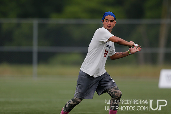 Day 2 of USA Ultimate D-III College Championships