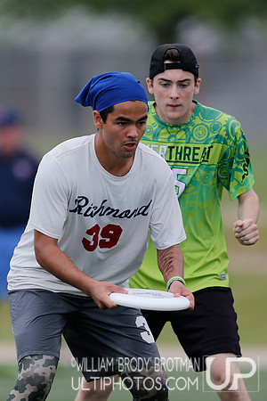 Day 2 of USA Ultimate D-III College Championships