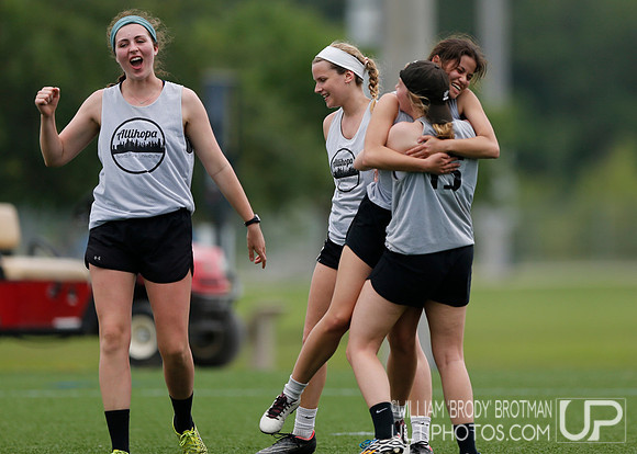 Day 1 of USA Ultimate D-III College Championships