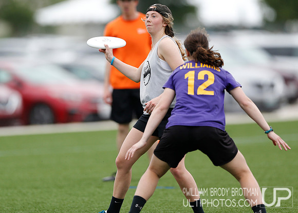 Day 1 of USA Ultimate D-III College Championships