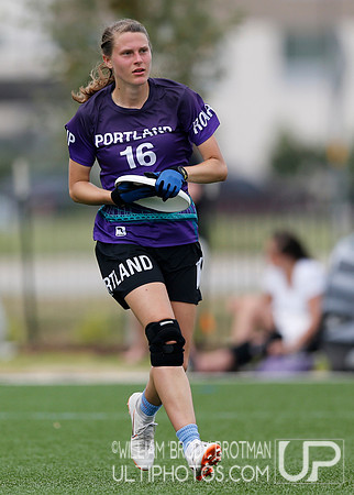 Day 1 of USA Ultimate D-III College Championships
