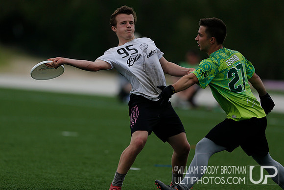 Day 1 of USA Ultimate D-III College Championships
