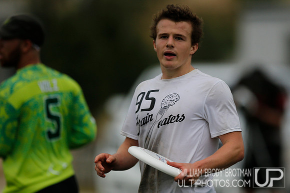 Day 1 of USA Ultimate D-III College Championships